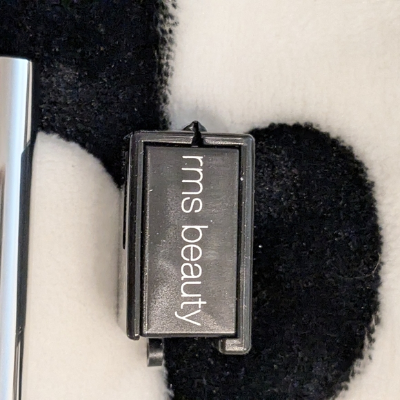 Dark Eye Brow Pencil RMS Beauty Dark Back2Brow Pencil - New In Box - Picture 10 of 16